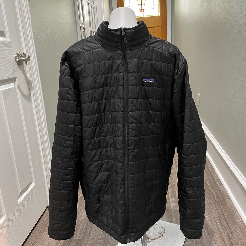 EUC Patagonia nano puff jacket black men XXL coat